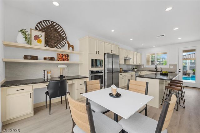 4657 Jadewood Street, Las Vegas, NV 89129