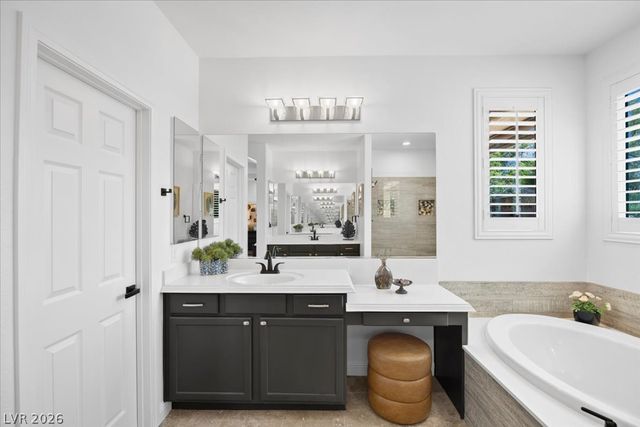 4657 Jadewood Street, Las Vegas, NV 89129