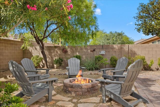 4657 Jadewood Street, Las Vegas, NV 89129