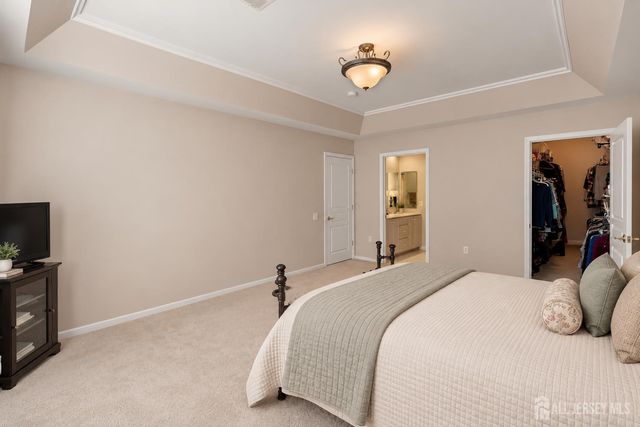 434 Bluebird Drive, Monroe, NJ 08831