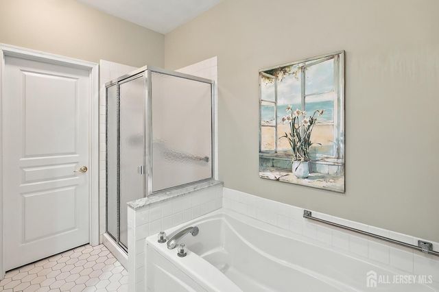 434 Bluebird Drive, Monroe, NJ 08831