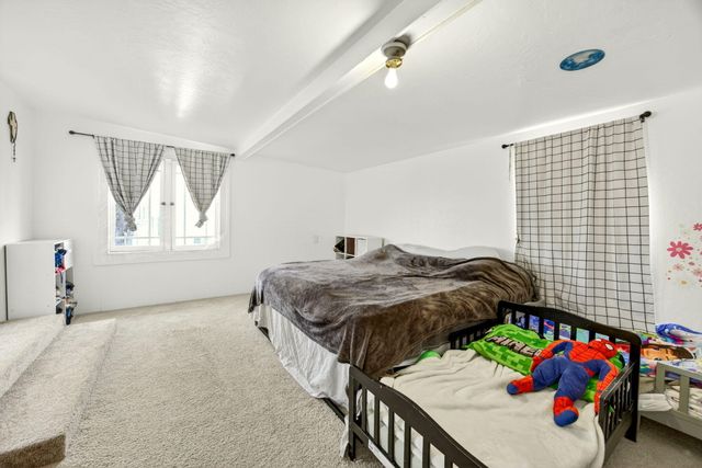 3418 S Stage Road, Medford, OR 97501