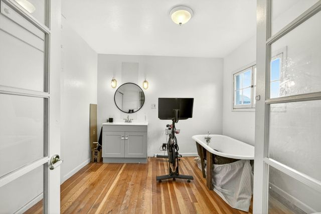 3418 S Stage Road, Medford, OR 97501