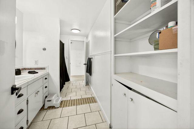 3418 S Stage Road, Medford, OR 97501