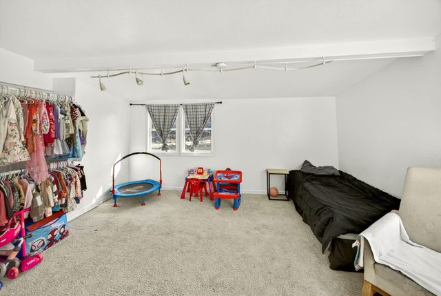 3418 S Stage Road, Medford, OR 97501