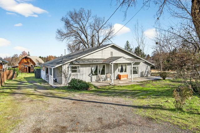 3418 S Stage Road, Medford, OR 97501