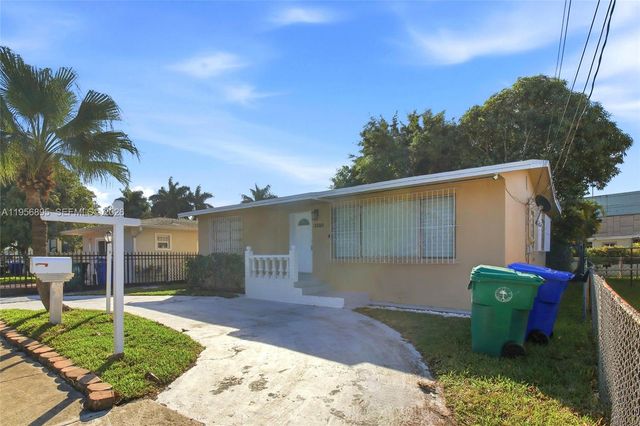 3380 NW 14th St 0, Miami, FL 33125