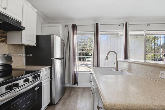 3380 NW 14th St 0, Miami, FL 33125