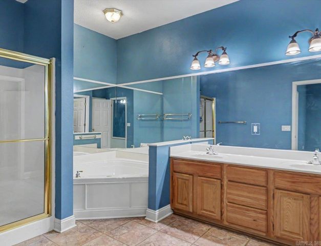 110 Shady Woods Court, Hot Springs, AR 71901
