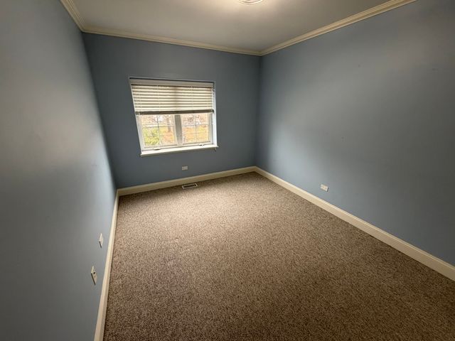 183 N Des Plaines River Road E2, Des Plaines, IL 60016