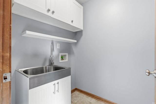 1217 Lebaron Cove, Huntertown, IN 46748