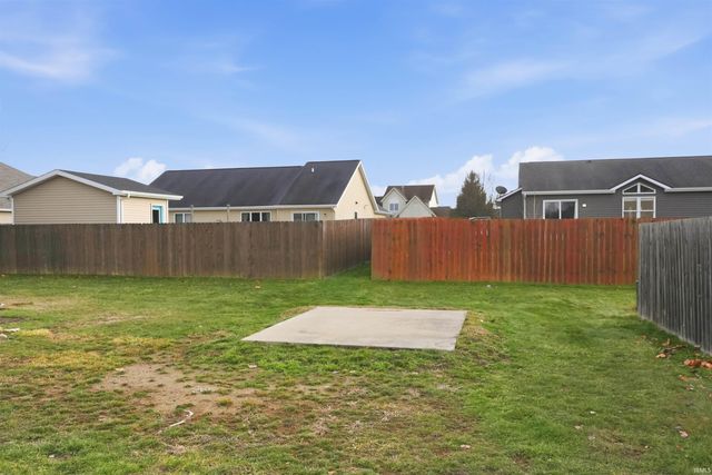 1217 Lebaron Cove, Huntertown, IN 46748