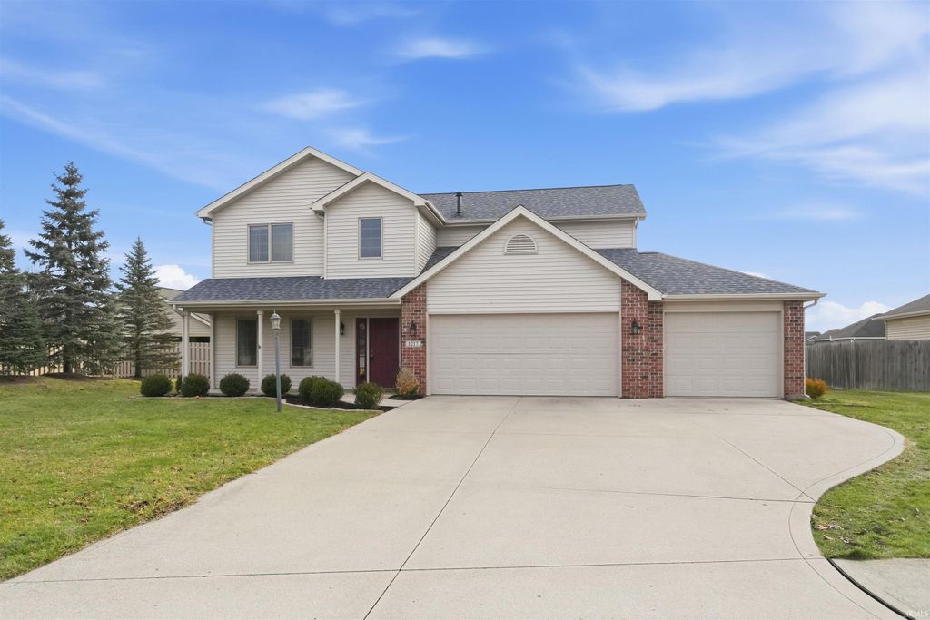 1217 Lebaron Cove, Huntertown, IN 46748