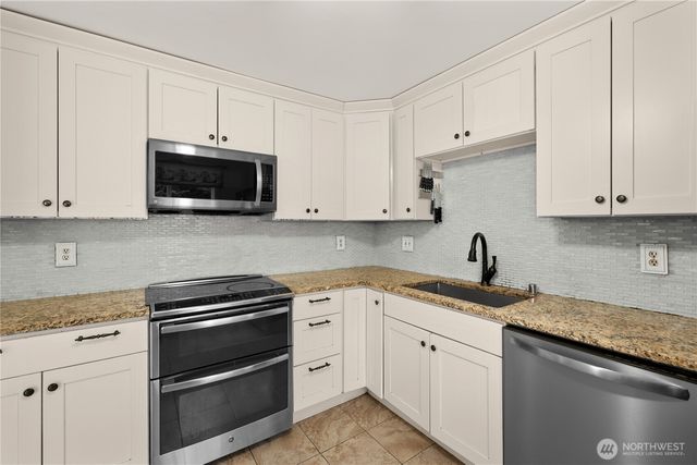 26318 197th Place SE, Covington, WA 98042