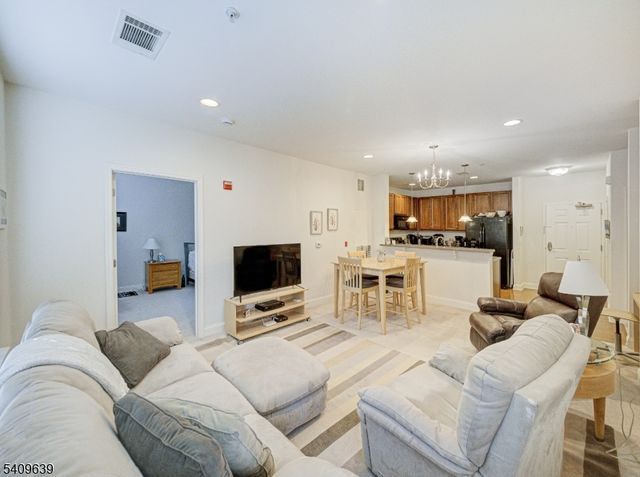 8217 Sanctuary Blvd, Riverdale Boro, NJ 07457