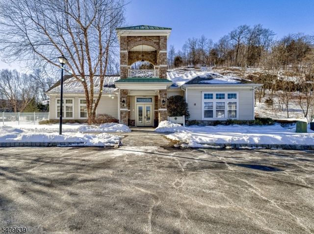 8217 Sanctuary Blvd, Riverdale Boro, NJ 07457