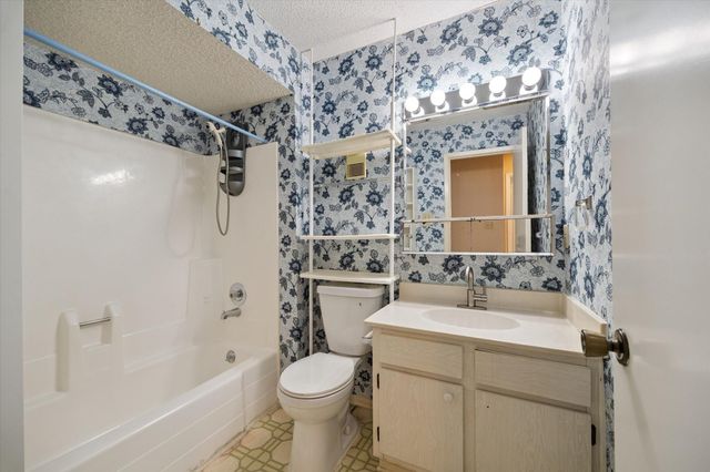 6202 W Airport Boulevard, Houston, TX 77035