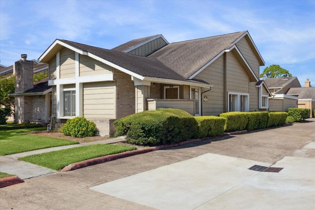 6202 W Airport Boulevard, Houston, TX 77035