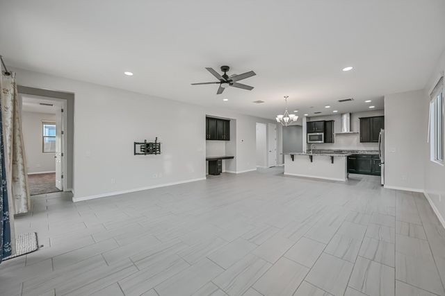 9775 W Cashman Drive, Peoria, AZ 85383