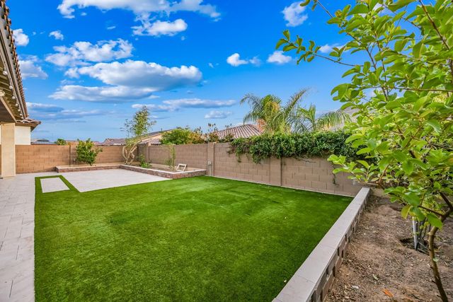 9775 W Cashman Drive, Peoria, AZ 85383