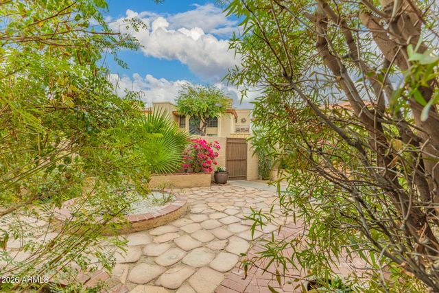 10232 N 12TH Court 3, Phoenix, AZ 85020