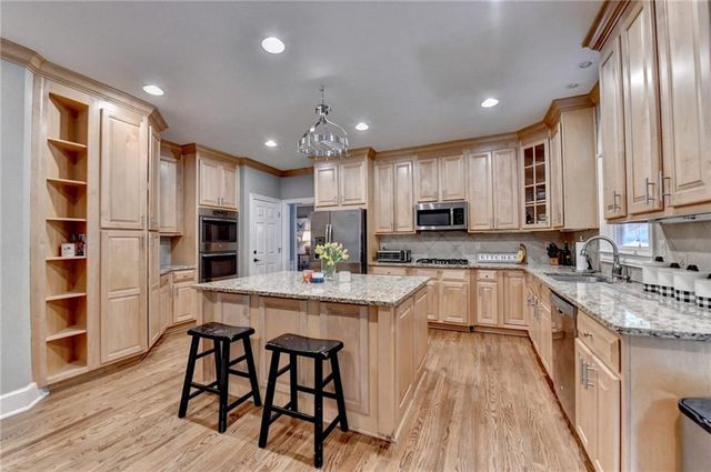 110 Grandmar Chase, Canton, GA 30115