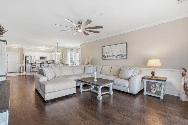 4891 Luster Leaf Cir Apt 301, Myrtle Beach, SC 29577