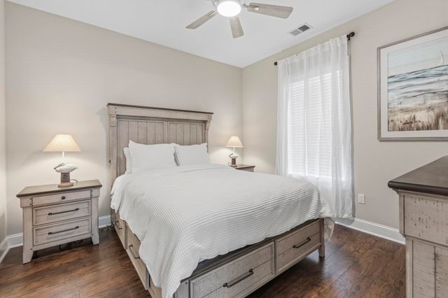 4891 Luster Leaf Cir Apt 301, Myrtle Beach, SC 29577