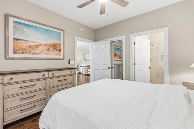 4891 Luster Leaf Cir Apt 301, Myrtle Beach, SC 29577
