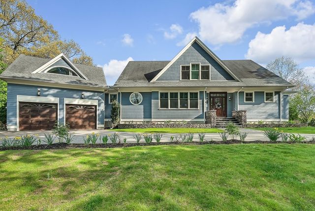 179 Oakland St, Wellesley, MA 02481
