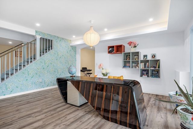 179 Oakland St, Wellesley, MA 02481