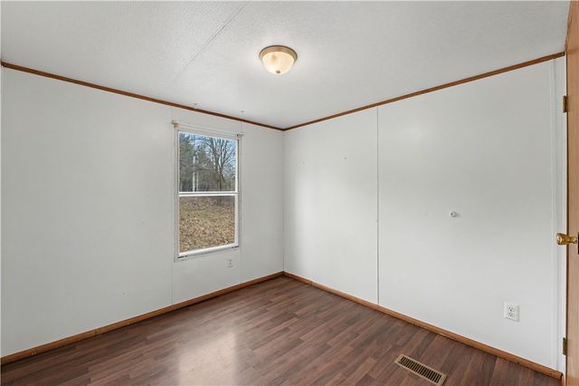 10982 Tony Mountain Road, Fayetteville, AR 72701