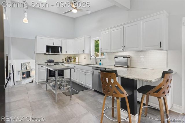 7514 Capri Drive, White Lake, MI 48383