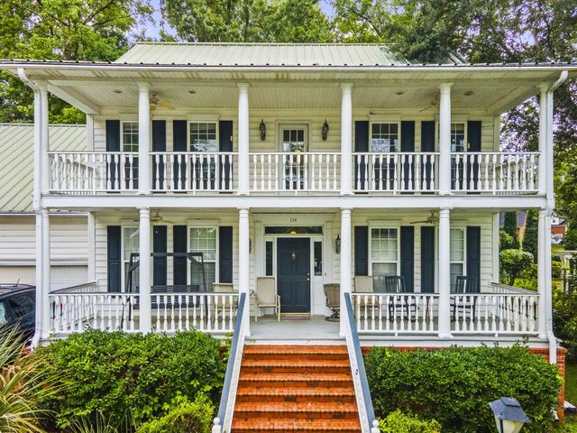 114 Ashley Hill Drive, Goose Creek, SC 29445