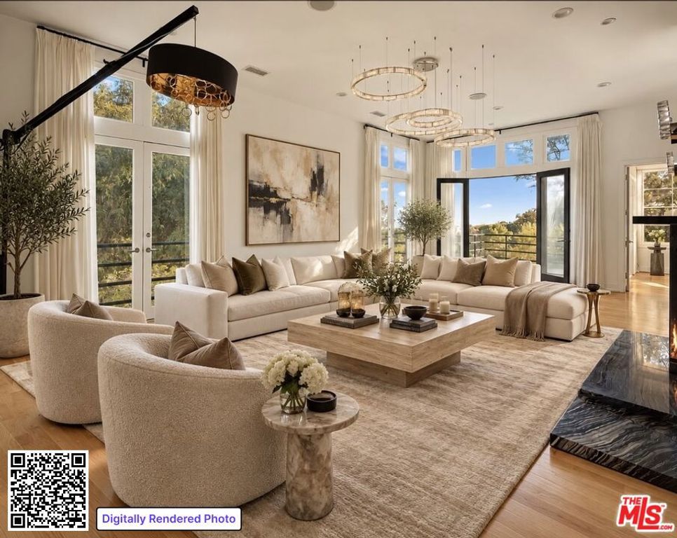 9314 Lloydcrest Drive, Beverly Hills, CA 90210 — photo 2