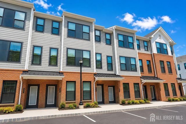 605 parker Boulevard, West Windsor, NJ 08550