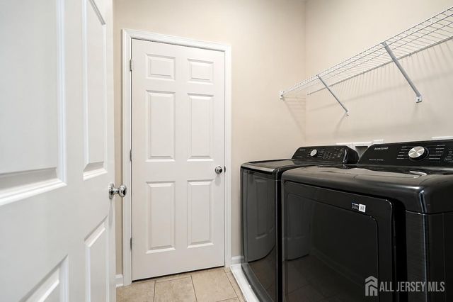 605 parker Boulevard, West Windsor, NJ 08550
