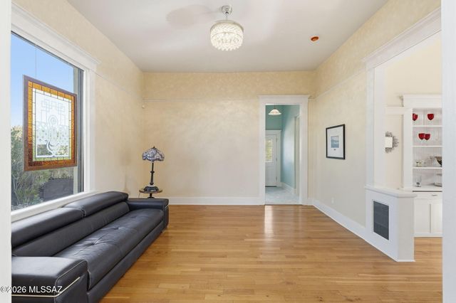 126 N 1st Avenue, Tucson, AZ 85719