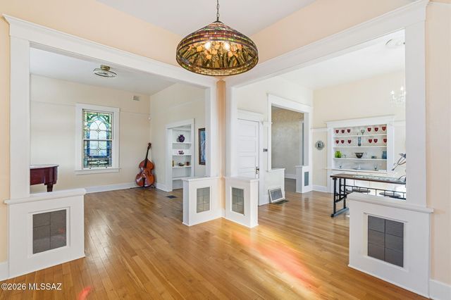 126 N 1st Avenue, Tucson, AZ 85719