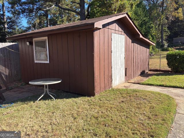 1436 N Hicks Circle NW, Conyers, GA 30012