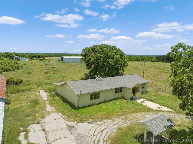 7740 Swayback, Sulphur, OK 73086