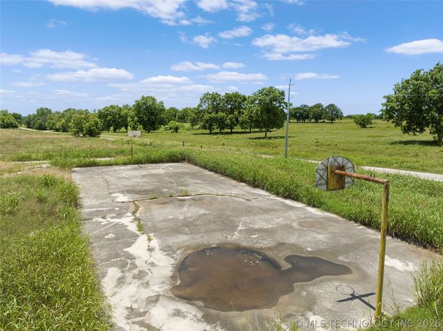 7740 Swayback, Sulphur, OK 73086