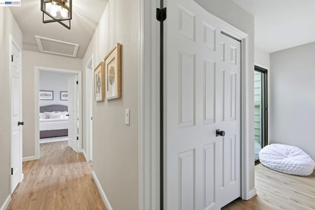 29 Captains Dr, Alameda, CA 94502