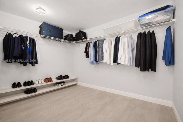 19667 Turnberry Way 4H, Aventura, FL 33180