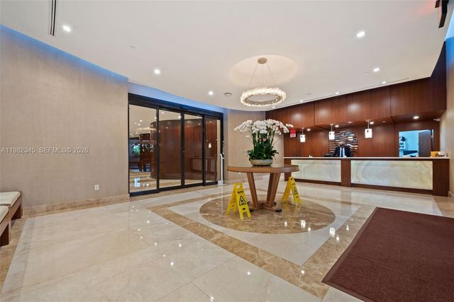 19667 Turnberry Way 4H, Aventura, FL 33180