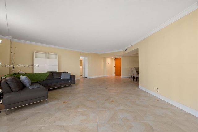 19667 Turnberry Way 4H, Aventura, FL 33180