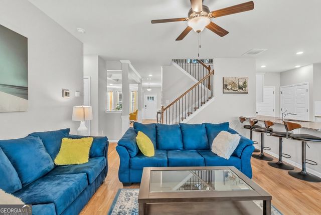 684 Lakehaven Lane, Loganville, GA 30052