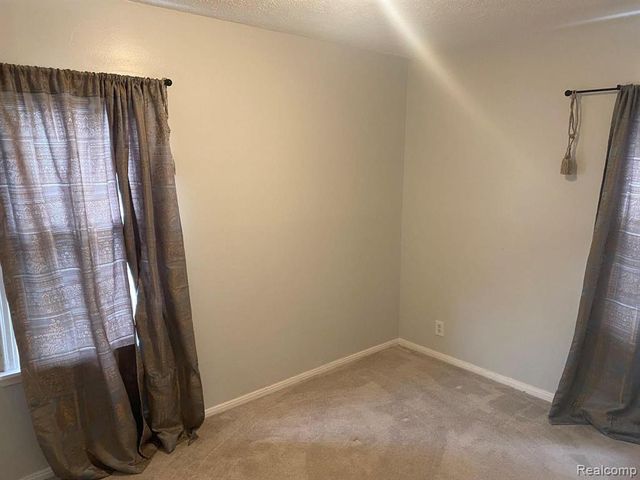 1800 Browning Street, Ferndale, MI 48220