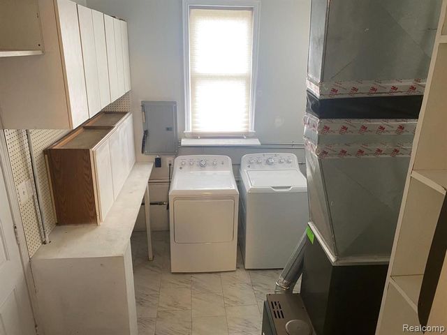 1800 Browning Street, Ferndale, MI 48220