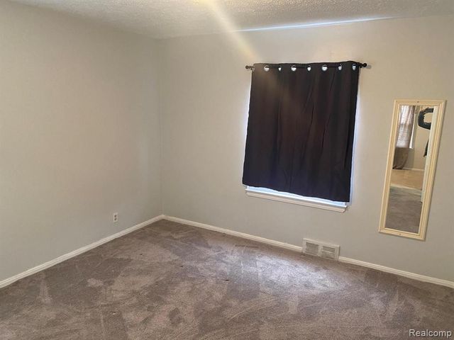 1800 Browning Street, Ferndale, MI 48220